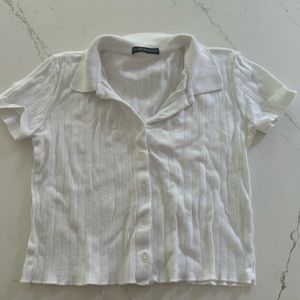 brandy melville button down collared shirt!!